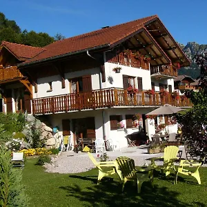 Chalet Gite Le Titlis Bernex