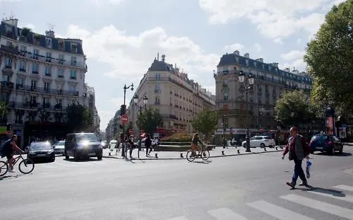 *** Aparthotel Residence Clignancourt Paris France